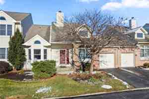 featured image of 275 Ridings Cir