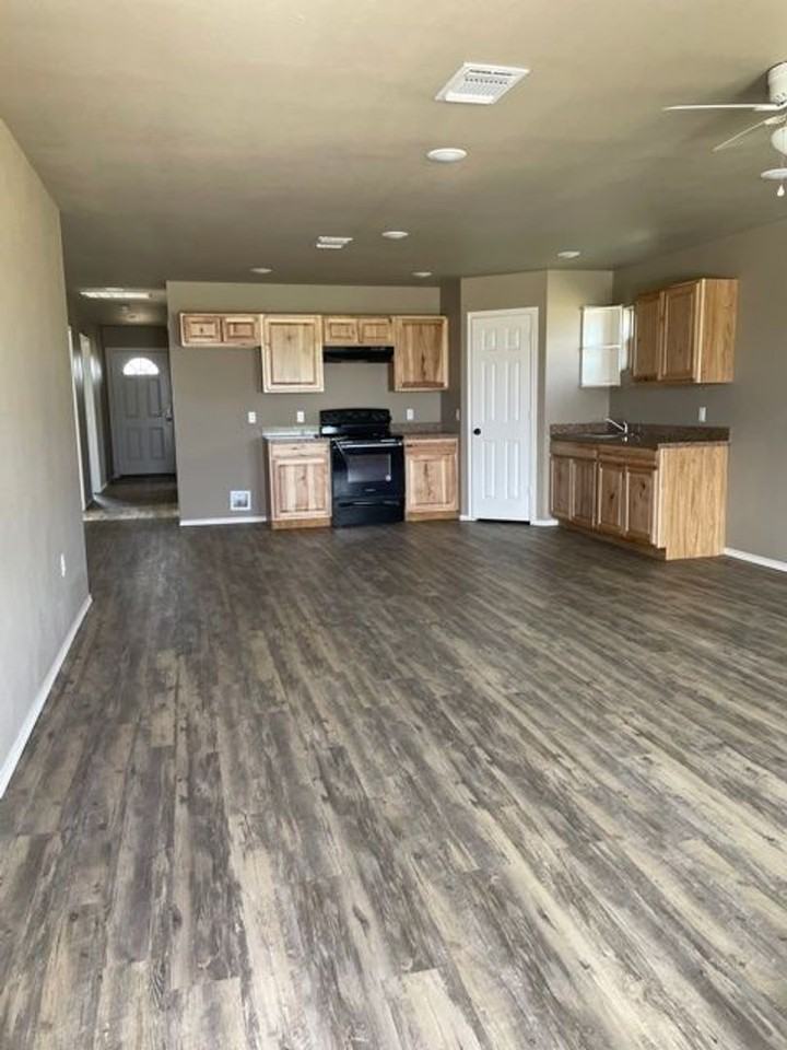 3610 E 3rd Pl - Photo 2 of 10