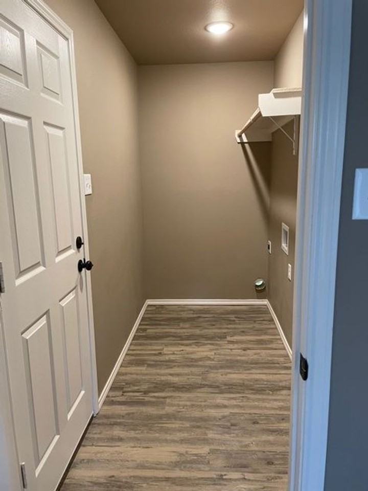 3610 E 3rd Pl - Photo 3 of 10