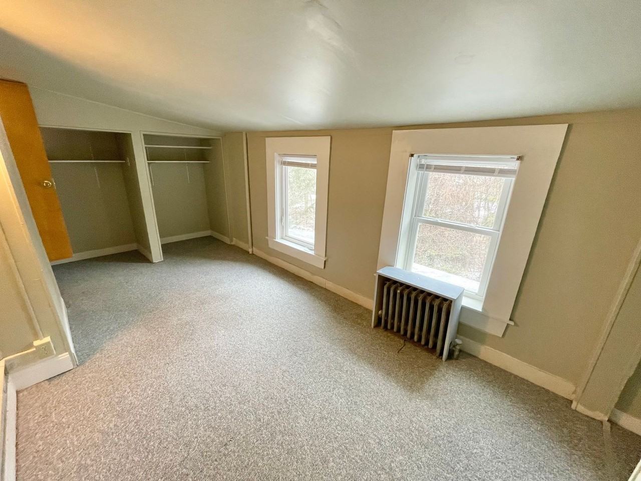 20 Latham Ct - Photo 7 of 25