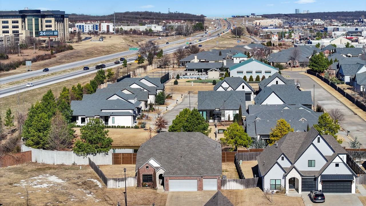 1229 W 85th Ct S - Photo 3 of 50