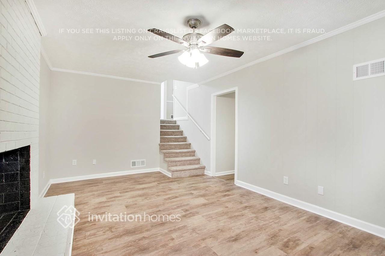 3811 Sherwood Dr - Photo 5 of 23