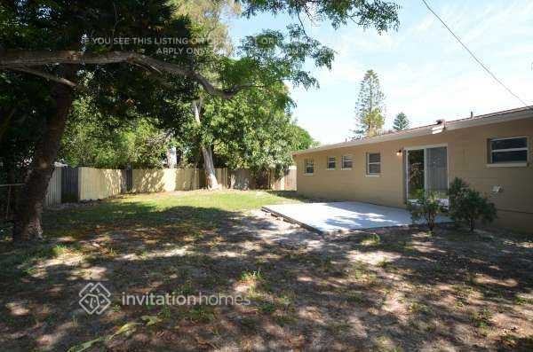 3655 Searobin Dr Se - Photo 2 of 4