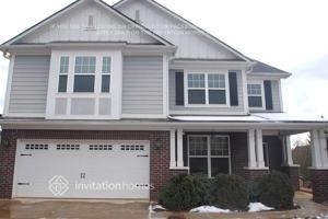 featured image of 404 N Hampton Trl