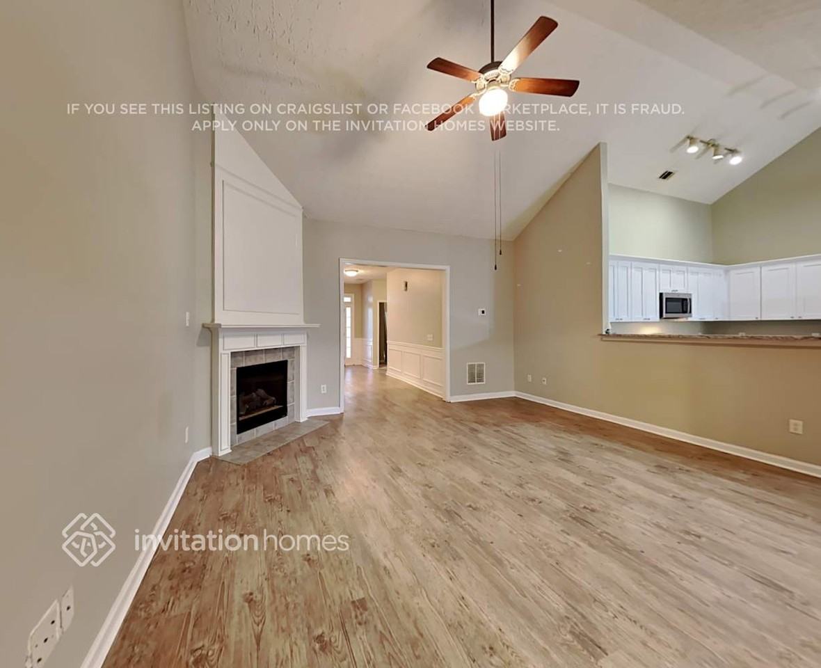 2918 Lighthouse Way - Photo 3 of 17