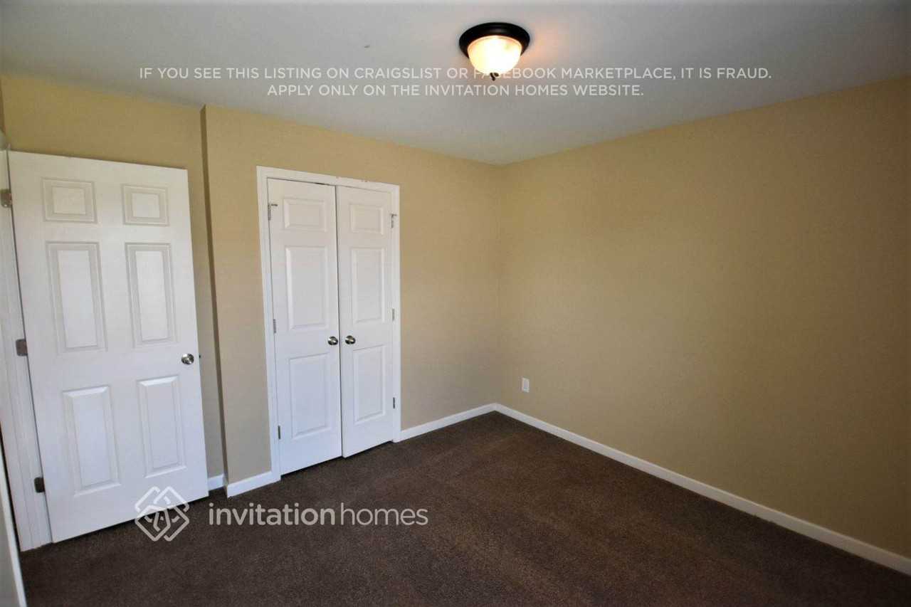 3814 Hawk Tail Dr - Photo 5 of 10