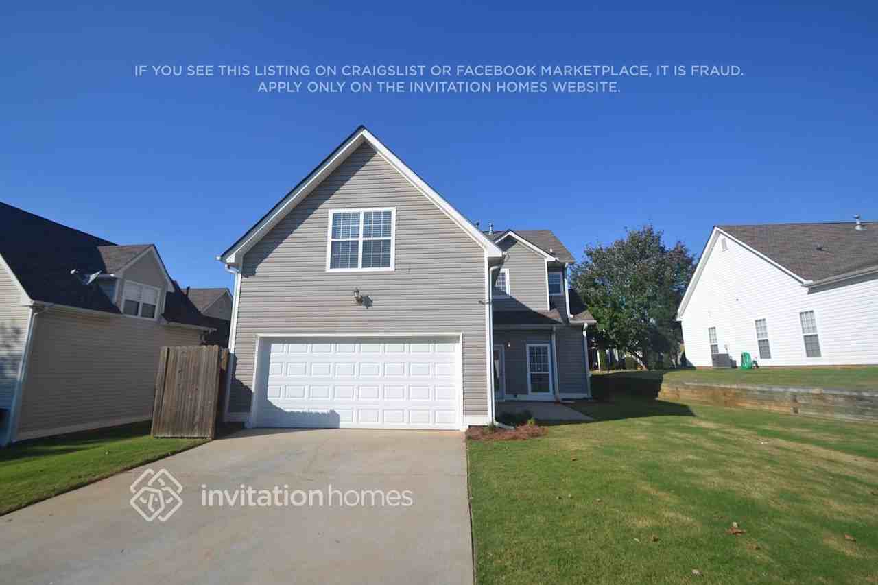 215 Portico Pl - Photo 2 of 3