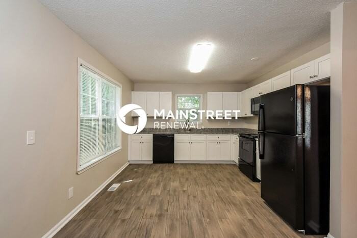 10 Summit St - Photo 6 of 16