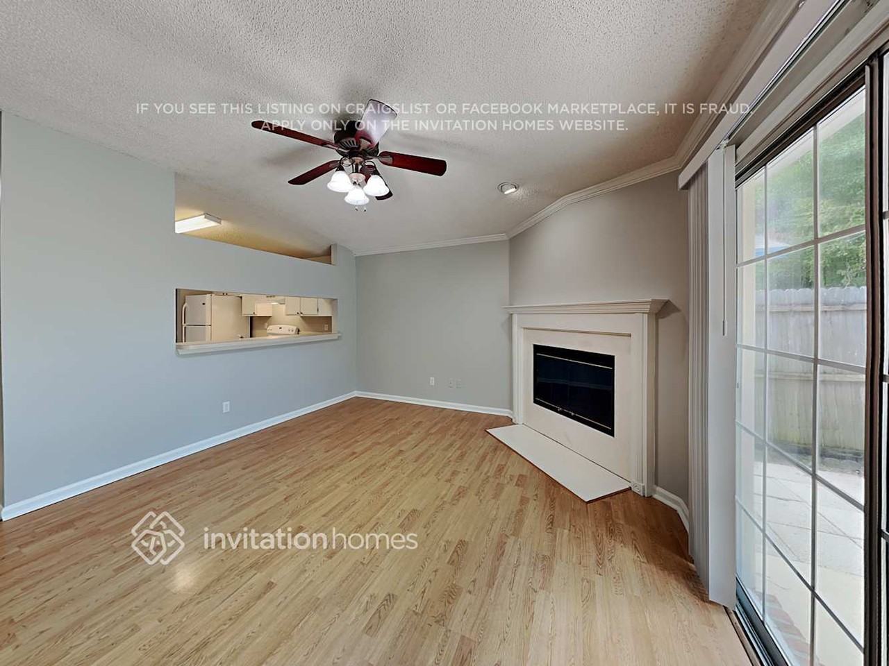 3852 Autumn Leaf Ct - Photo 4 of 18