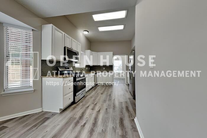 2940 Trotters Pointe Dr - Photo 7 of 20