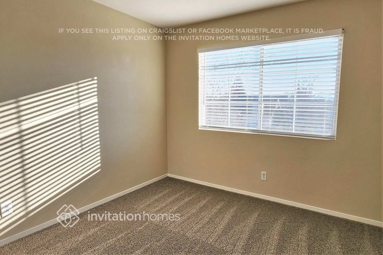 4904 Spur Way - Photo 4 of 8