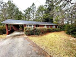 featured image of 2915 N Beltline Blvd