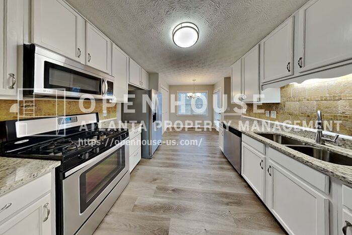 235 Austin Dr - Photo 6 of 21