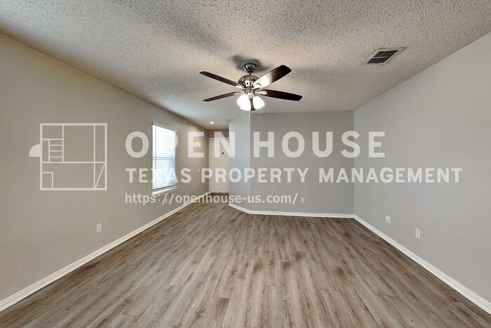 6621 Waterhill Ln - Photo 5 of 20