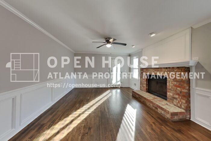 1059 Rockcrest Dr - Photo 4 of 20