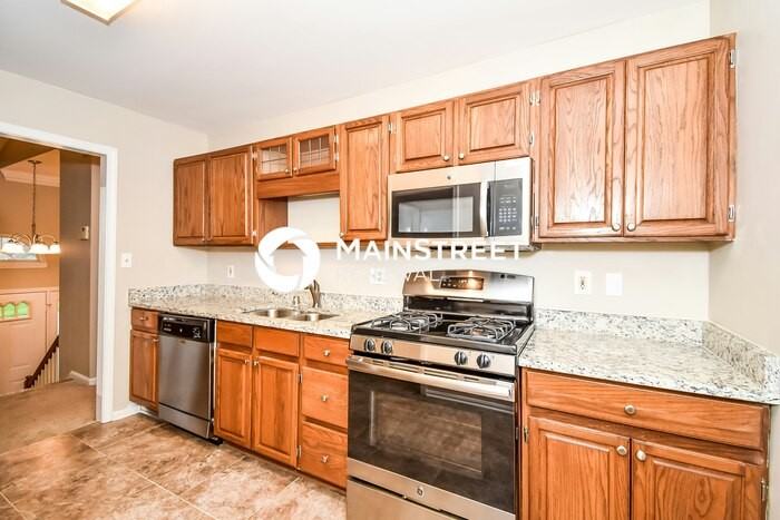 4662 Shenandoah Dr - Photo 7 of 17