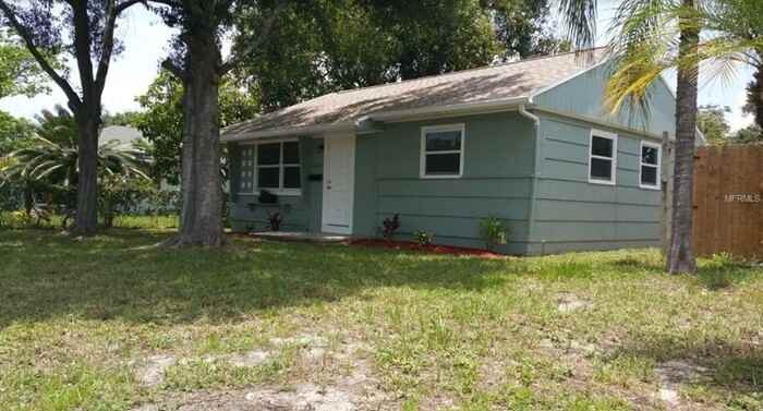 5243 5th Ave N - Photo 3 of 27