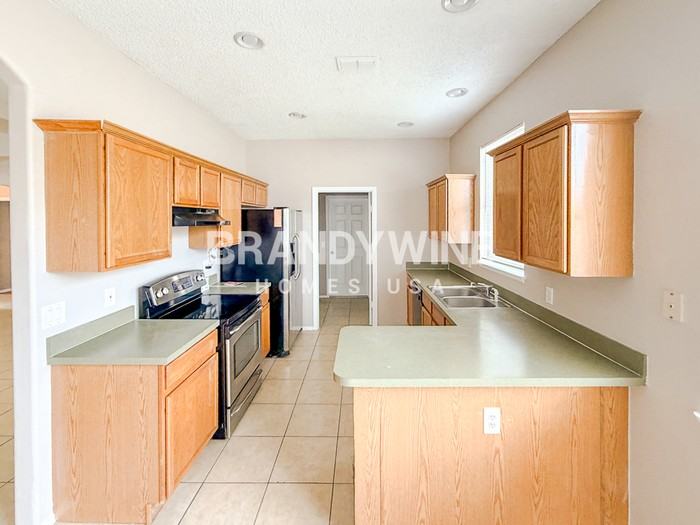 1671 Islebrook Dr - Photo 7 of 19