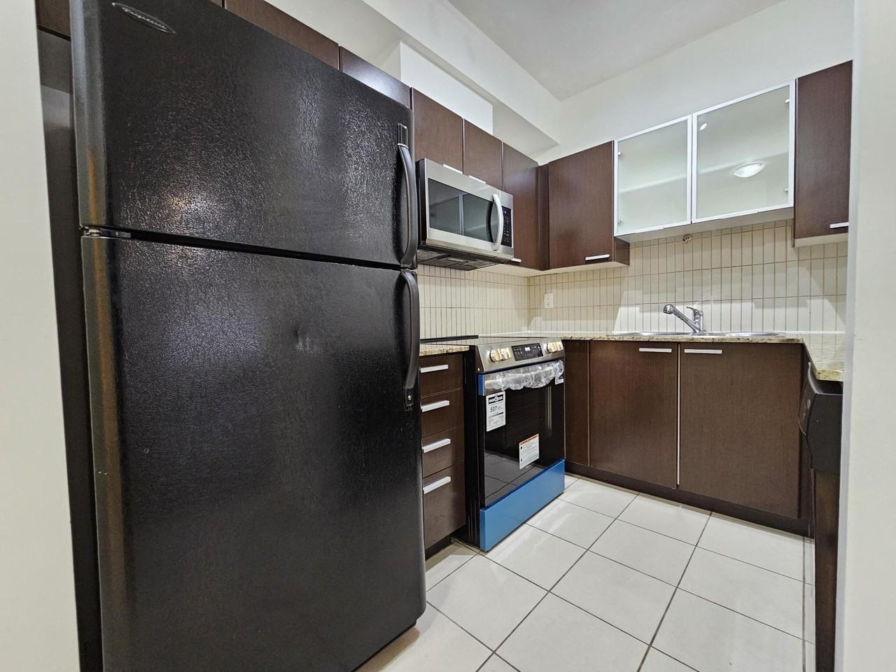 10499 University Drive #106 - Photo 2 of 7