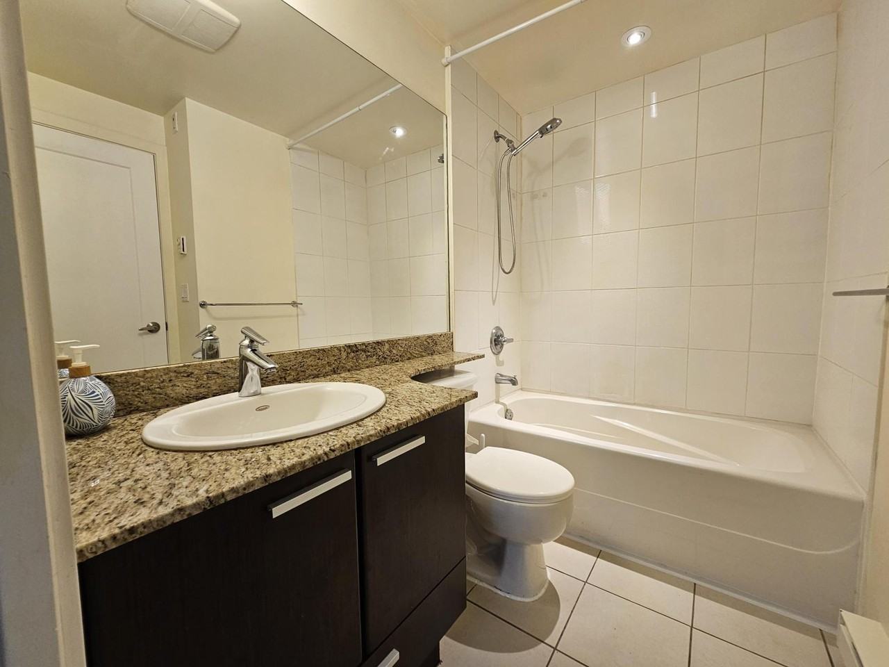 10499 University Drive #106 - Photo 6 of 7