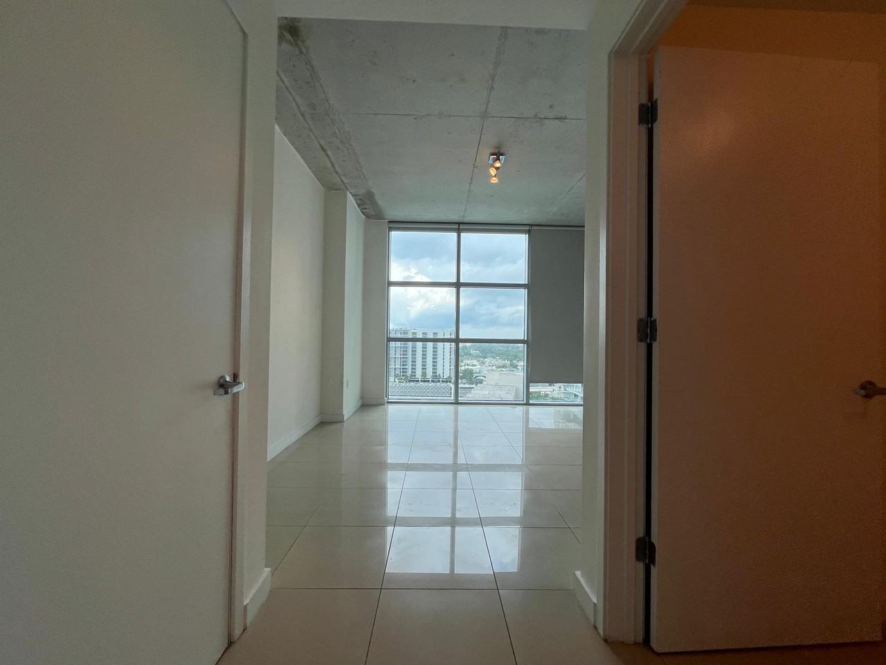 3301 NE 1 AVE H1911 #575 - Photo 2 of 13