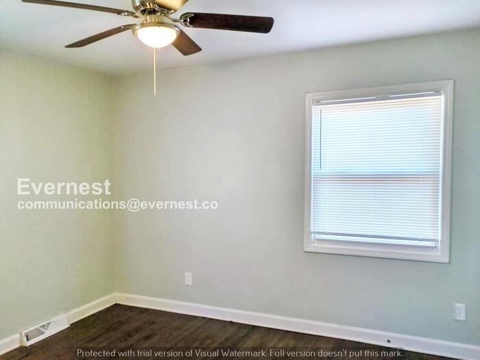 931 Carrington Dr - Photo 3 of 17