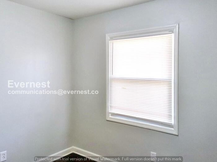 931 Carrington Dr - Photo 7 of 17