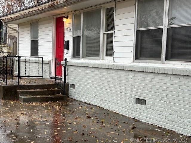 1908 W 47th Pl #1 - Photo 2 of 15