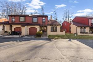 featured image of 11 Del Sol Pl #1