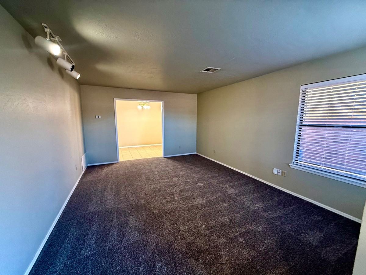 242 Barrett Pl #1 - Photo 4 of 23