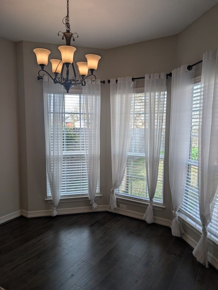 4222 5th St - Photo 4 of 16