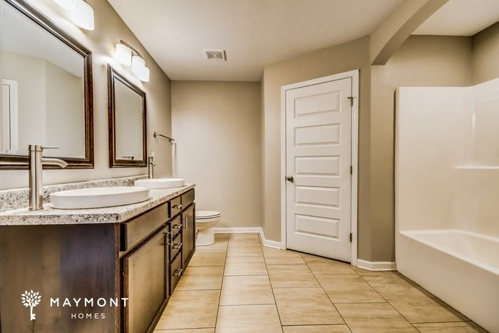 16388 Pottery Ln - Photo 7 of 11