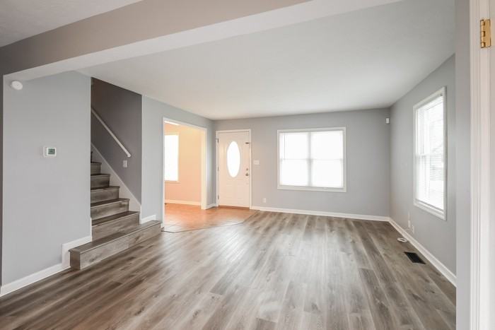 720 Meadow Ln - Photo 5 of 12