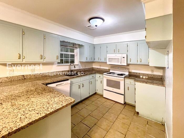 89 Pheasant Run Dr - Photo 2 of 17