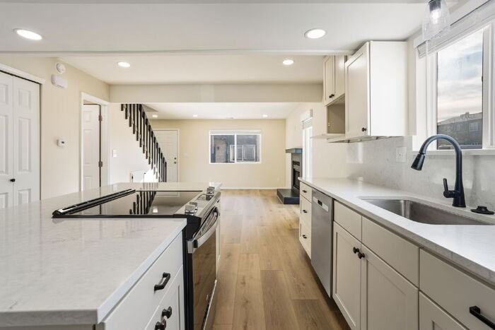 2376 Washo Cir - Photo 7 of 24