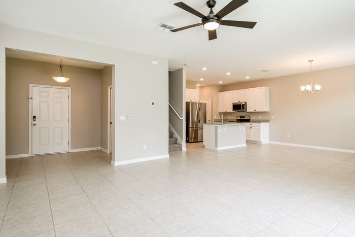 1158 Atlantic Ave - Photo 6 of 18