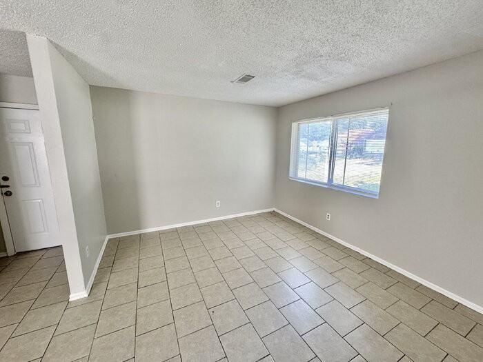 4579 Buffer Dr - Photo 5 of 23