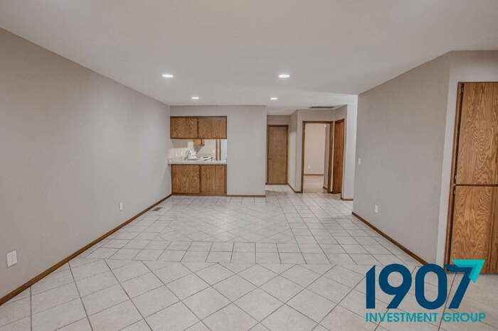 3207 Lois Arlene Cir - Photo 7 of 26