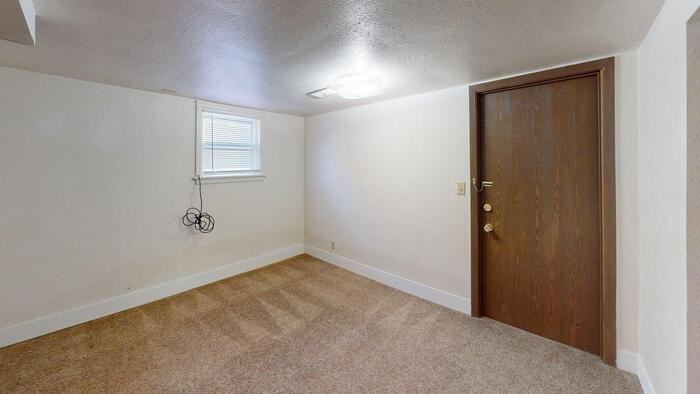 310 N 12th St - Photo 6 of 9