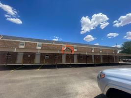 featured image of 1025 W 18th St #33