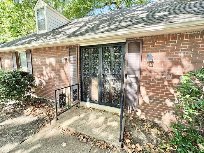 4936 Leven Rd - Photo 3 of 27