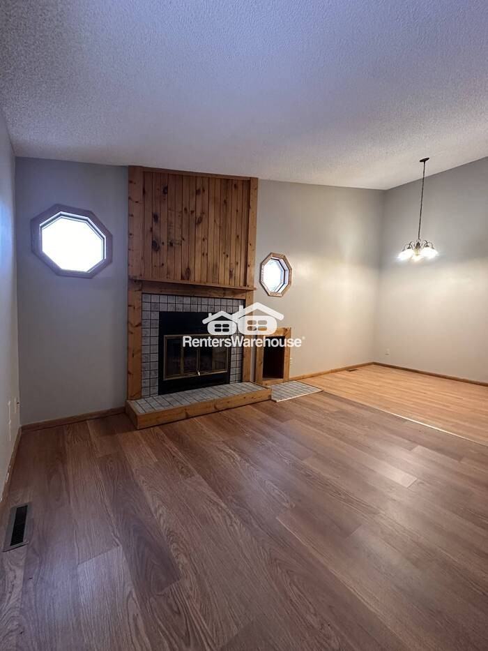 14027 81st Ave N - Photo 4 of 13