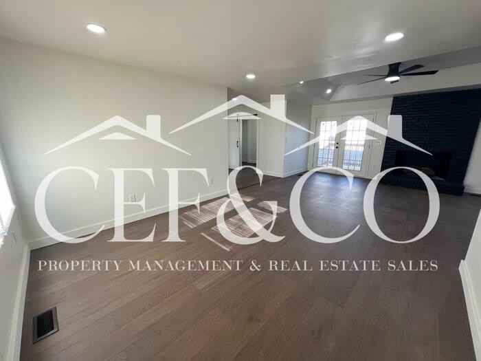 127 Rosewood Cir - Photo 4 of 24