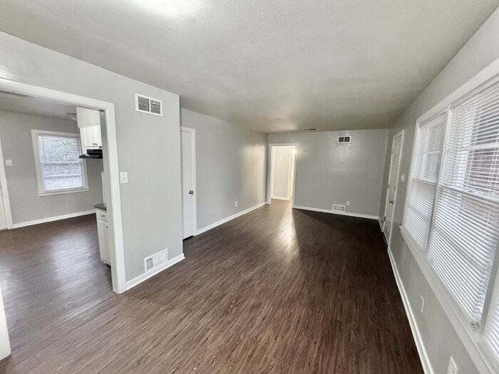 1754 Danville Rd - Photo 4 of 20