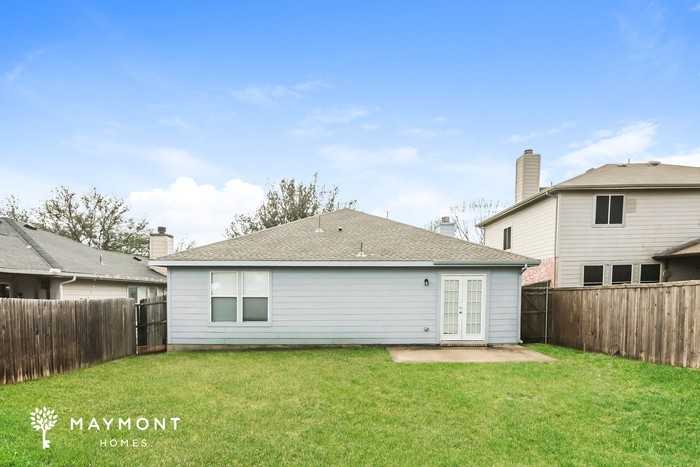 1618 Black Oak Ct - Photo 3 of 3