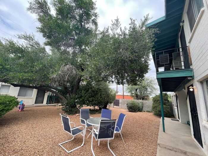 1021 E Spring St #1021 - Photo 2 of 17