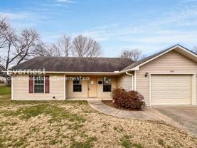 613 Jefferson St - Photo 1 of 1