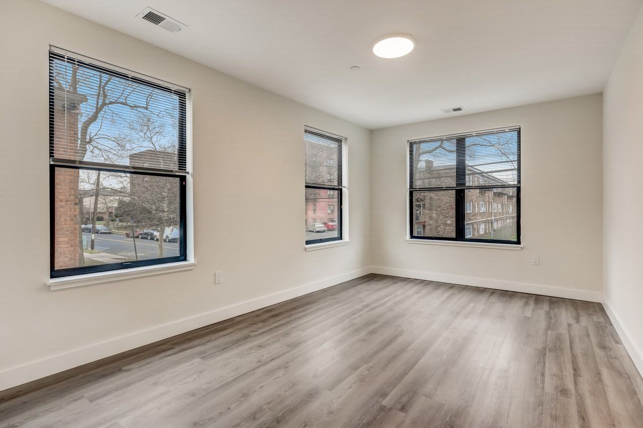 416 Highland Ave Orange NJ 07050 - 230 #230 - Photo 5 of 27