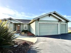 760 Beachwood Ct - Photo 1 of 1