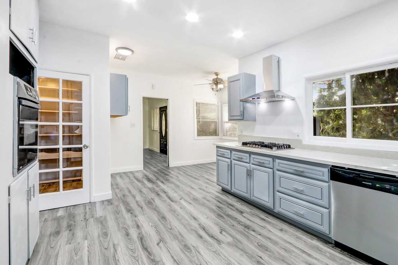 9288 Archibald Ave #NA - Photo 7 of 10